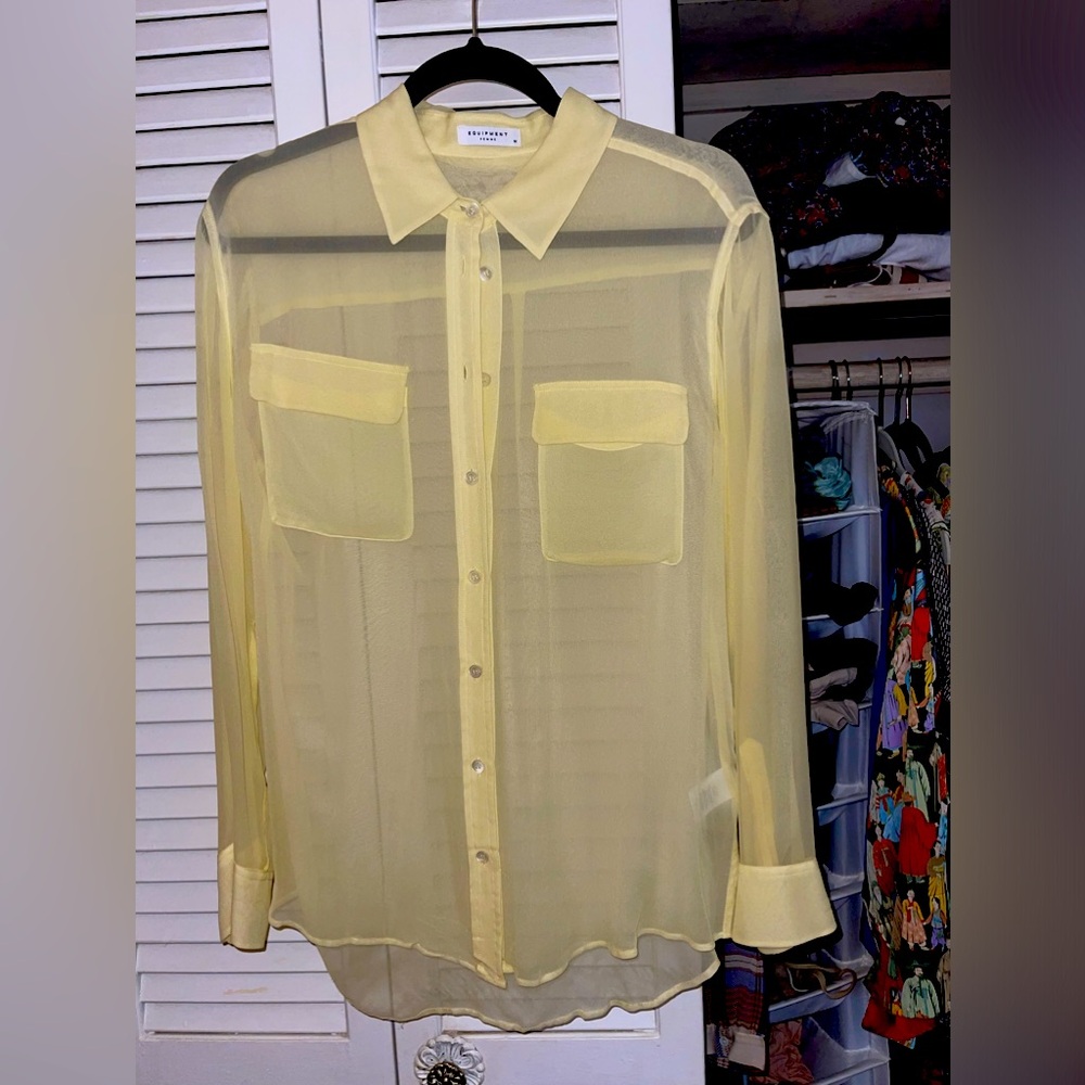 NWOT EQUIPMENT BLOUSE!